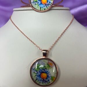 Floral Blue Daisy Pendant Necklace - Rose Gold Chain